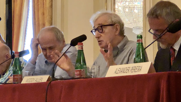Woody Allen a Milano durante la conferenza stampa al Teatro alla Scala - Photo by Luca Zanovello